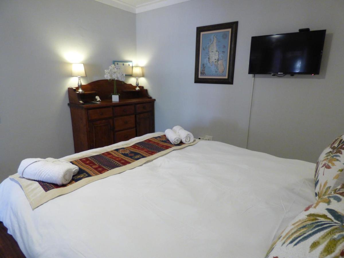 Villa Africa Guesthouse 추메브 외부 사진